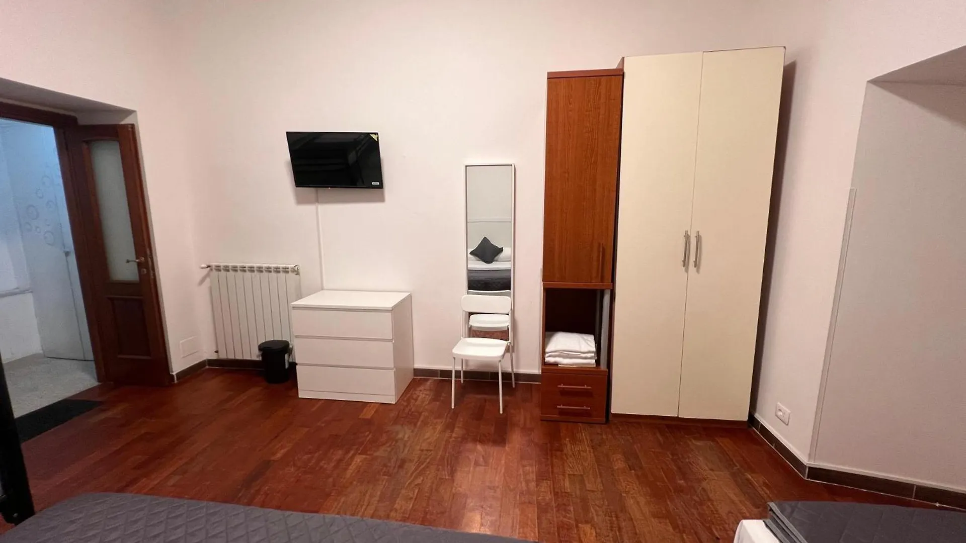 ゲストハウス Roma Comfort Inn