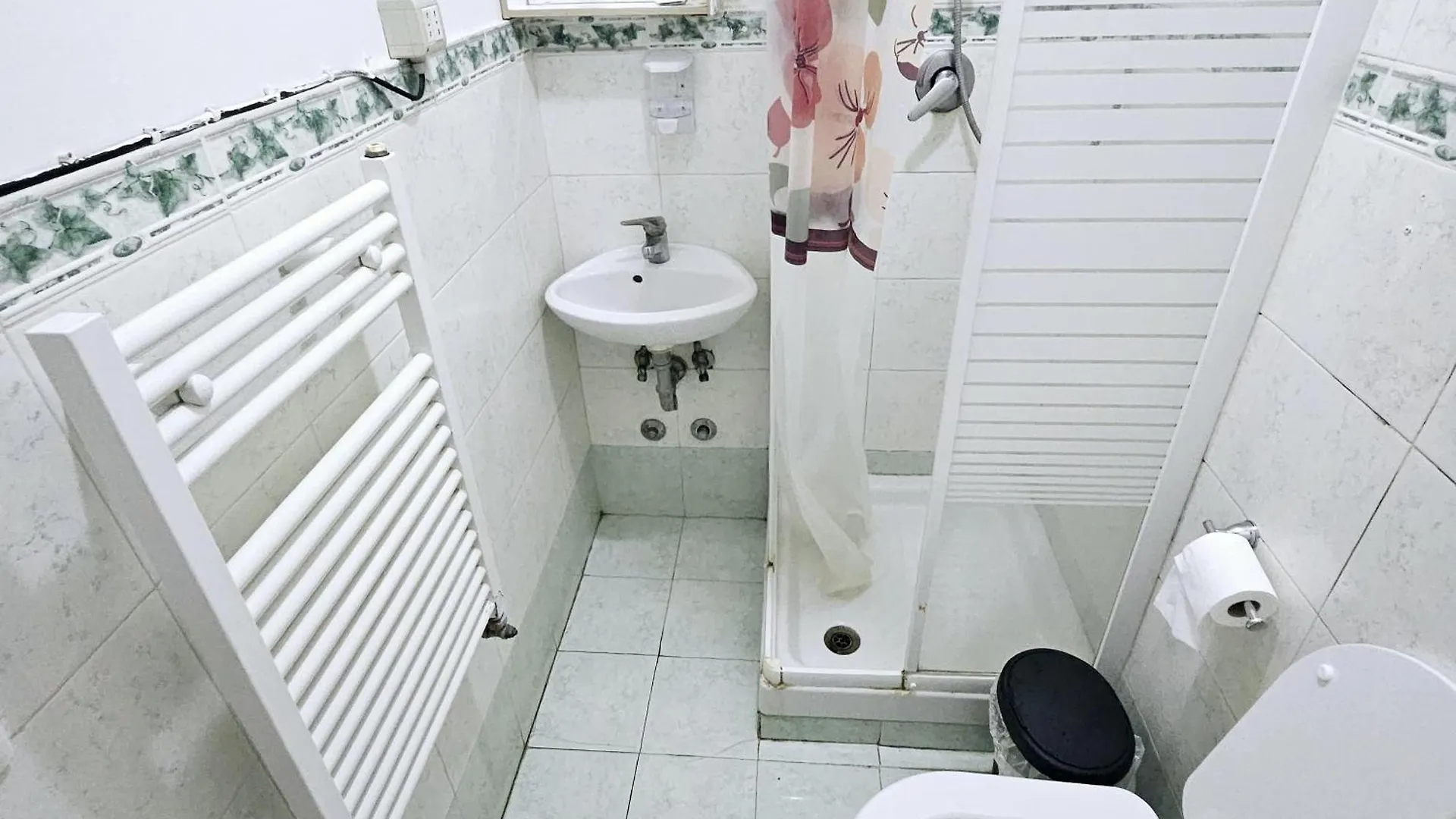 ゲストハウス Roma Comfort Inn イタリア
