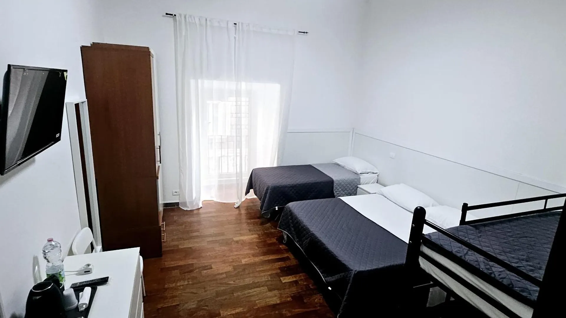 Roma Comfort Inn ローマ