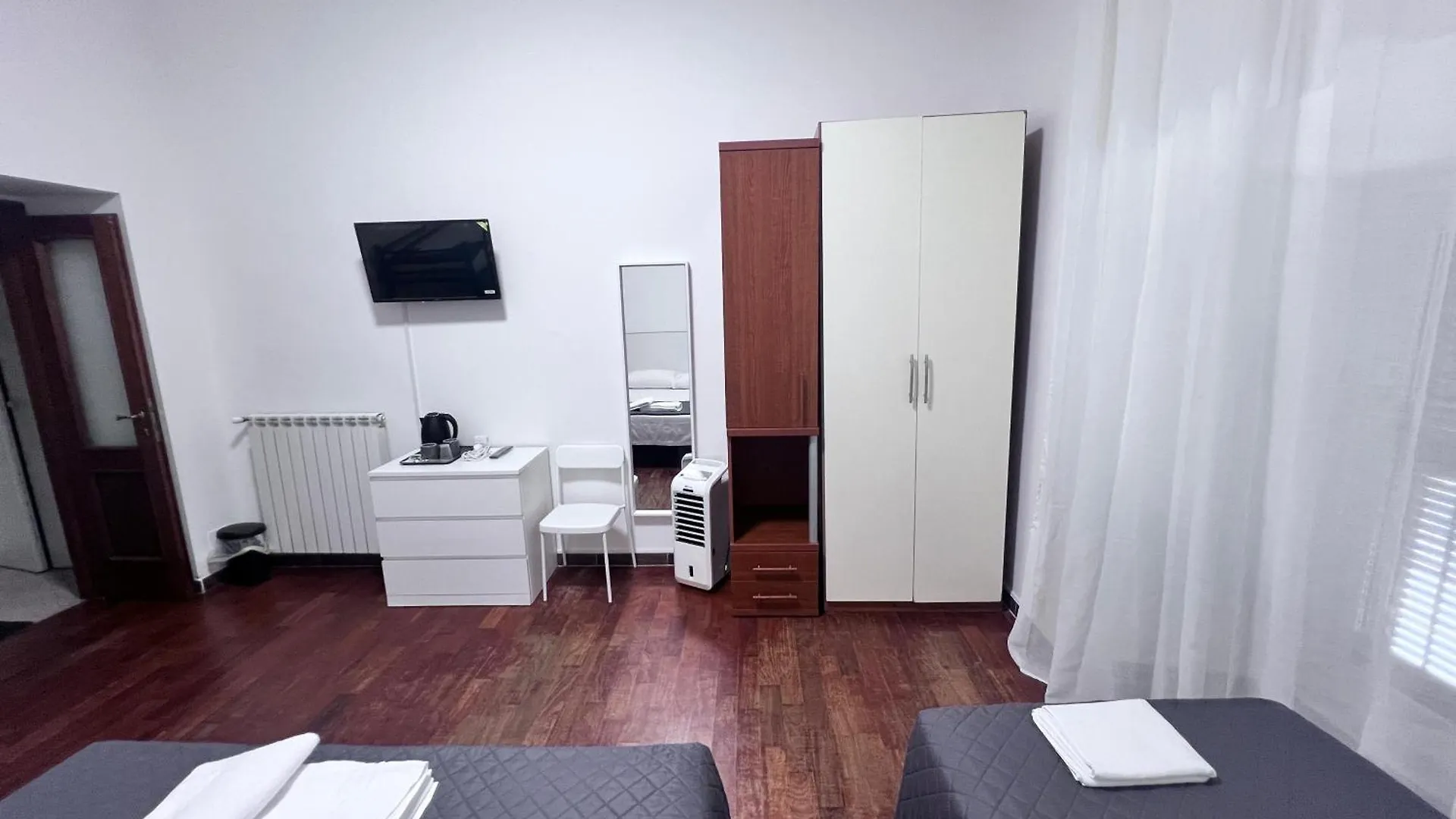 Roma Comfort Inn ローマ