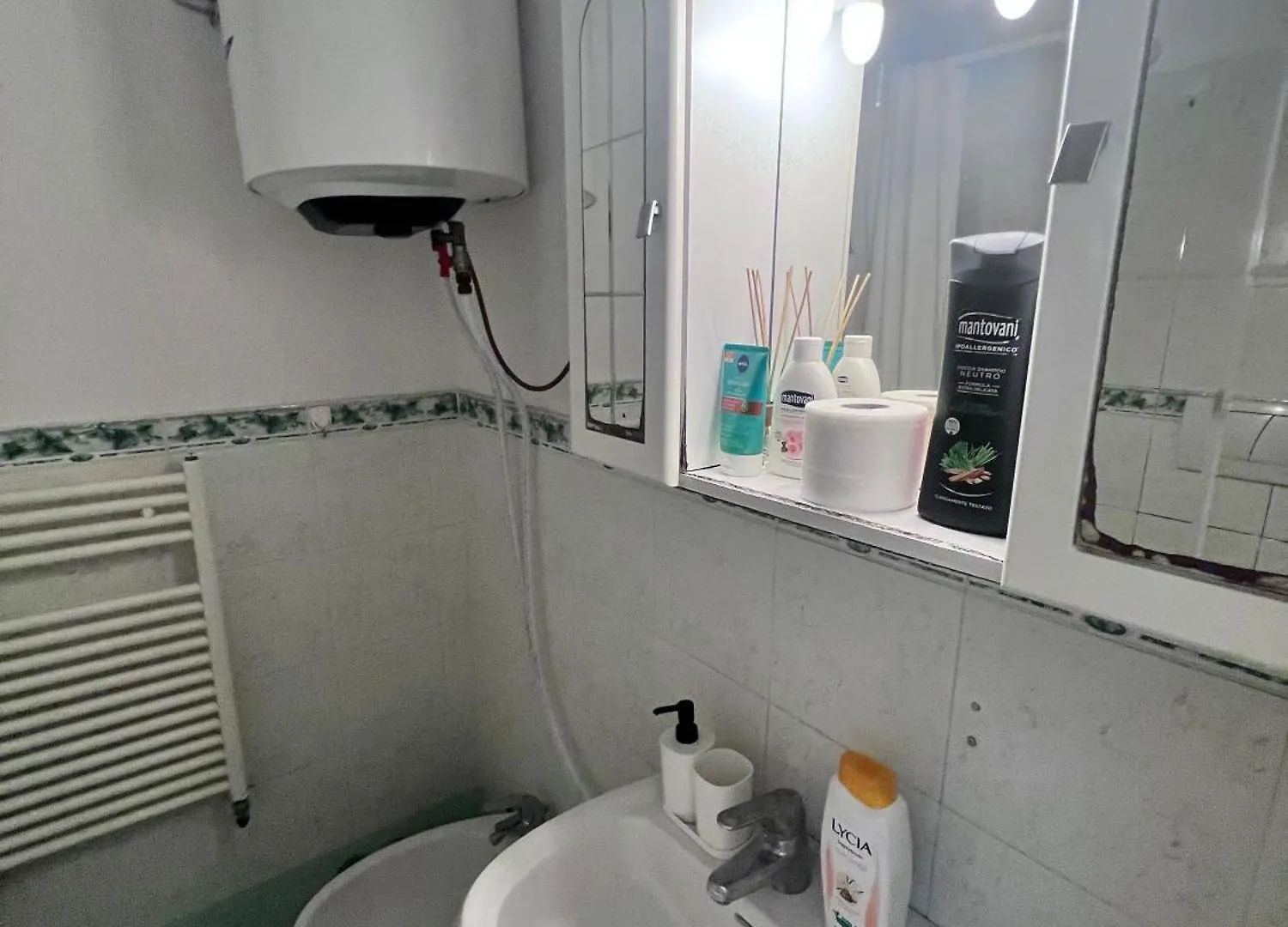 ゲストハウス Roma Comfort Inn